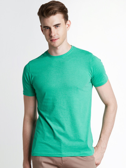 

Spiritus by pantaloons Men Teal Green Solid Round Neck Pure Cotton T-shirt