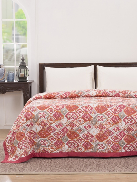 

MASPAR Red Abstract AC Room 120 GSM Double Bed Quilt