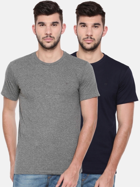 

Chennis Men Pack Of 2 Solid Round Neck T-shirt, Navy blue