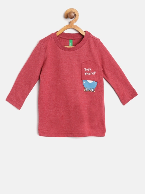 

United Colors of Benetton Boys Red Solid Round Neck T-shirt