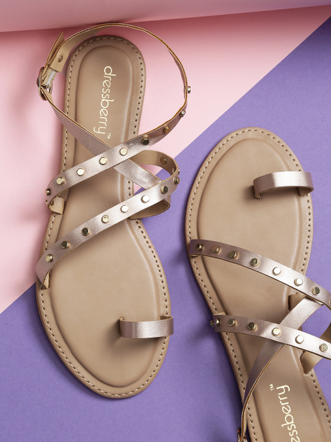 

DressBerry Women Rose Gold-Toned Embellished One Toe Flats