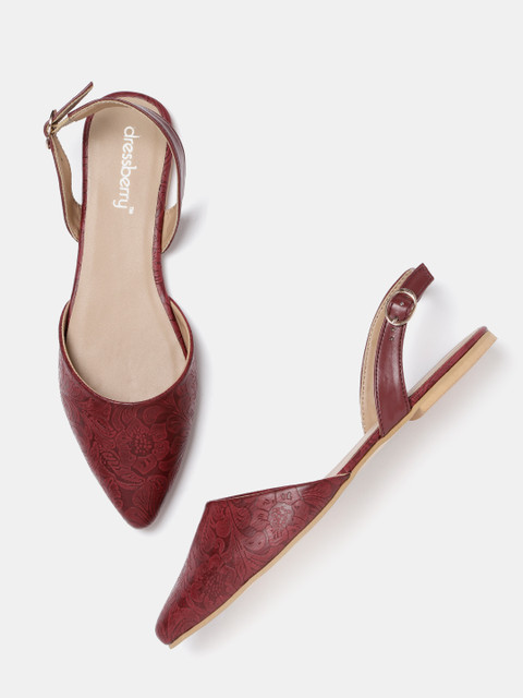 

DressBerry Women Maroon Woven Design Ballerinas