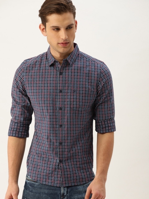 

United Colors of Benetton Men Navy Blue & Red Slim Fit Checked Casual Shirt