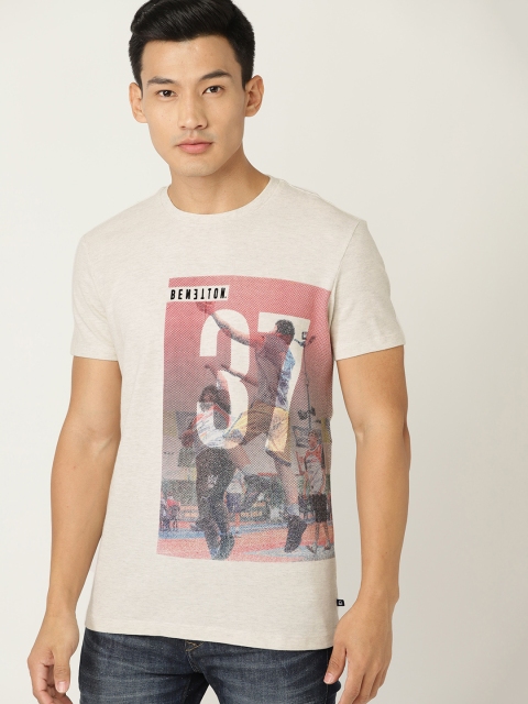 

United Colors of Benetton Men Beige Printed Round Neck T-shirt