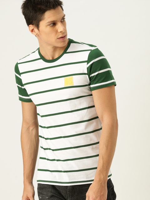 United Colors of Benetton Men White Striped Round Neck T-shirt