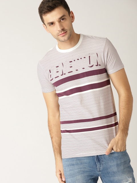 

United Colors of Benetton Men White & Burgundy Striped Round Neck T-shirt