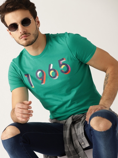 

United Colors of Benetton Men Green Printed Round Neck T-shirt