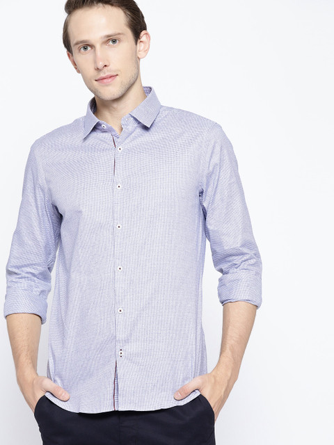 

United Colors of Benetton Men White & Navy Slim Fit Checked Casual Shirt