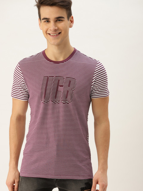 

United Colors of Benetton Men Purple Striped Round Neck T-shirt