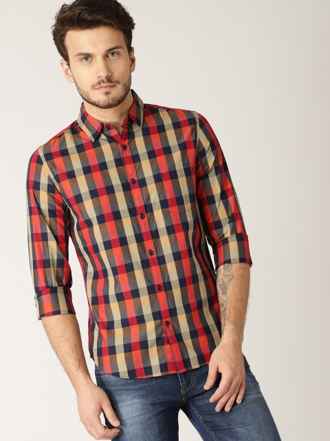 

United Colors of Benetton Men Navy Blue & Red Slim Fit Checked Casual Shirt