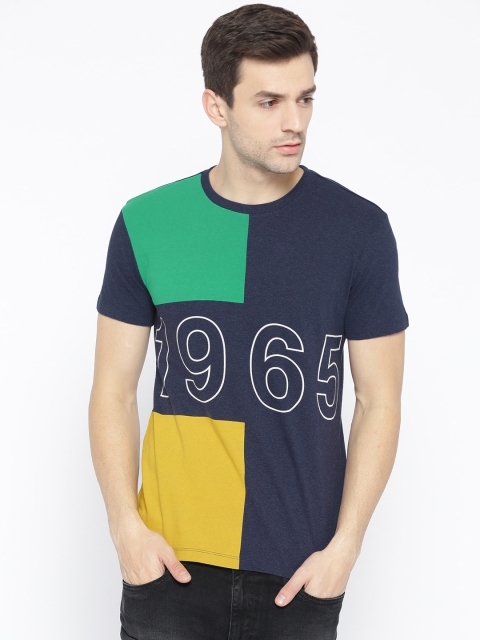 

United Colors of Benetton Men Navy Blue Colourblocked Round Neck T-shirt