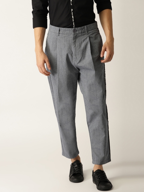 

United Colors of Benetton Men Blue Volume Fit Solid Regular Trousers