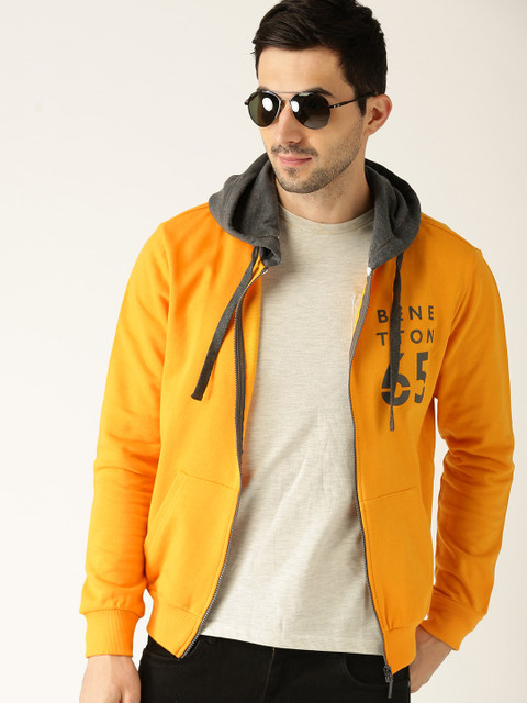 

United Colors of Benetton Men Yellow Solid Hooded Sweatshirt