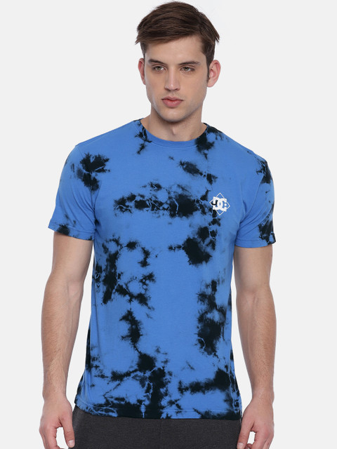 

DC Men Blue Printed Round Neck T-shirt