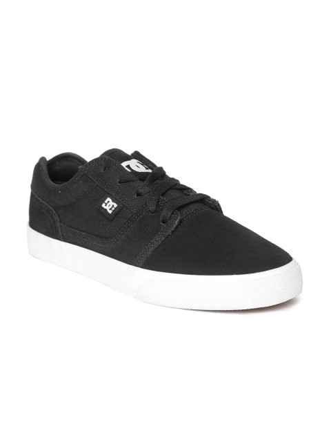

DC Men Black Solid Sneakers