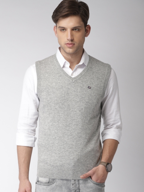 

Arrow Sport Men Grey Solid Sweater