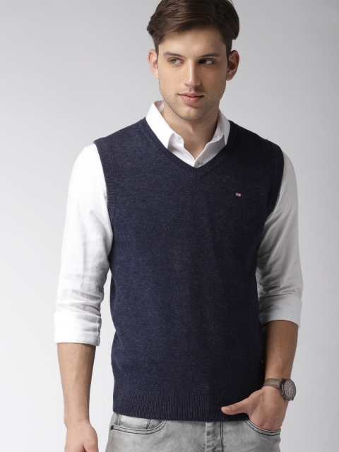 

Arrow Sport Men Navy Solid Sweater Vest, Navy blue
