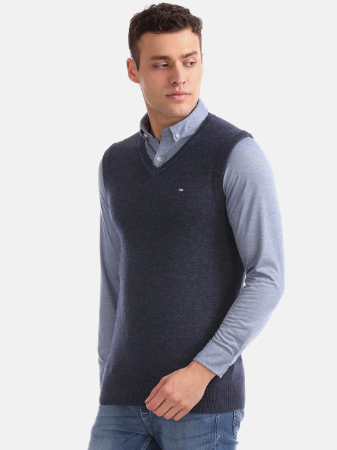 

Arrow Sport Men Navy Blue Solid Sweater Vest