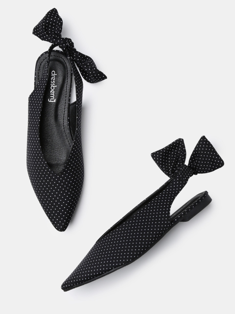 

DressBerry Women Black Printed Mules