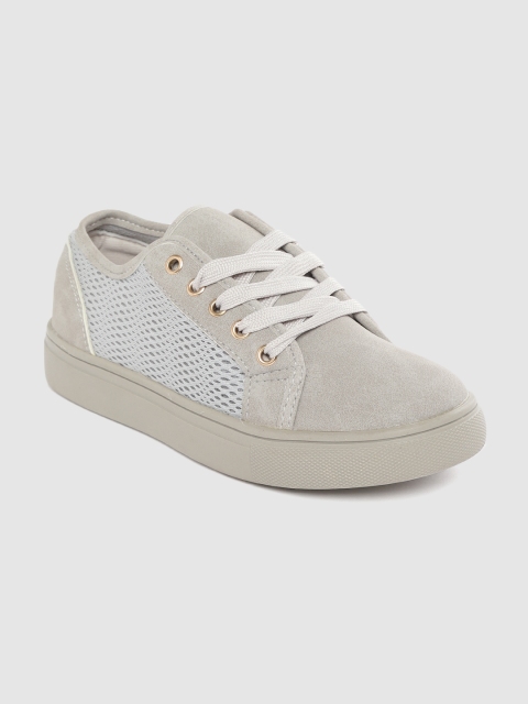 

ether Women Grey Solid Sneakers