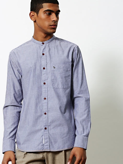 

Mr Bowerbird Men Blue & Grey Tailored Fit Striped Casual Shirt