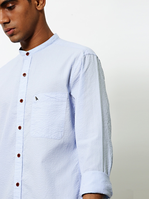

Mr Bowerbird Men Blue Tailored Fit Solid Casual Shirt