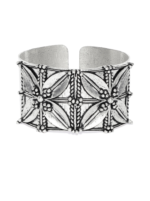 

Pipa Bella Silver-Plated Cuff