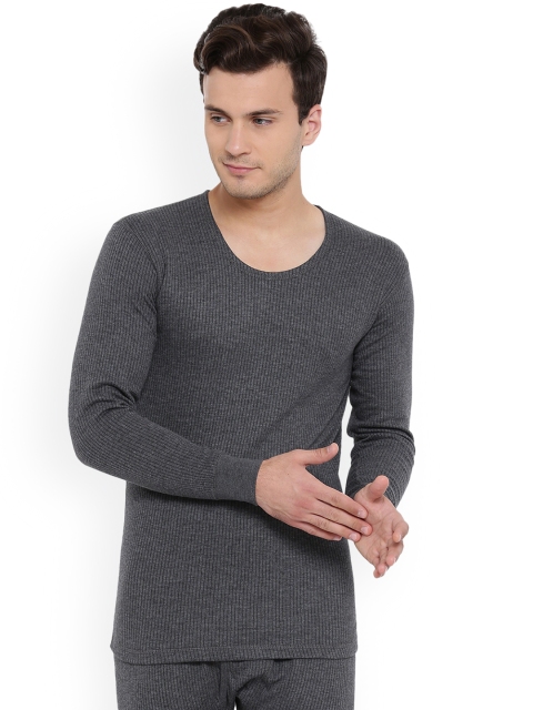 

Monte Carlo Men Grey Solid Thermal Top BBAPLMC67026_3XL