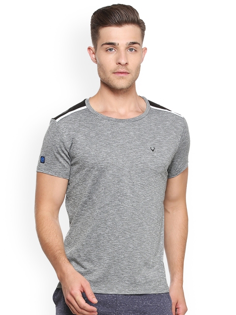 

Solly Sport Men Grey Solid Round Neck T-shirt