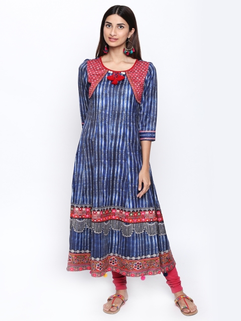 

NAARI Women Blue Printed Kurti