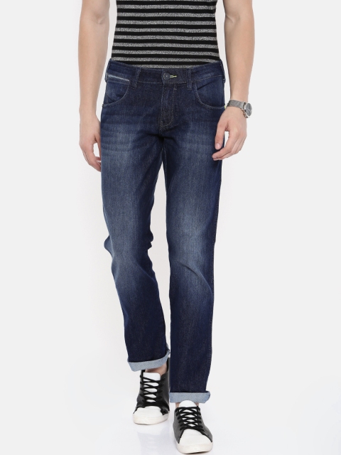 

Wrangler Men Blue Rockville Fit Low-Rise Clean Look Stretchable Jeans