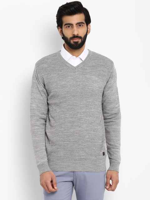 

Parx Men Grey Solid Pullover