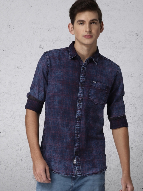 

Ecko Unltd Men Navy Blue & Red Slim Fit Checked Casual Shirt