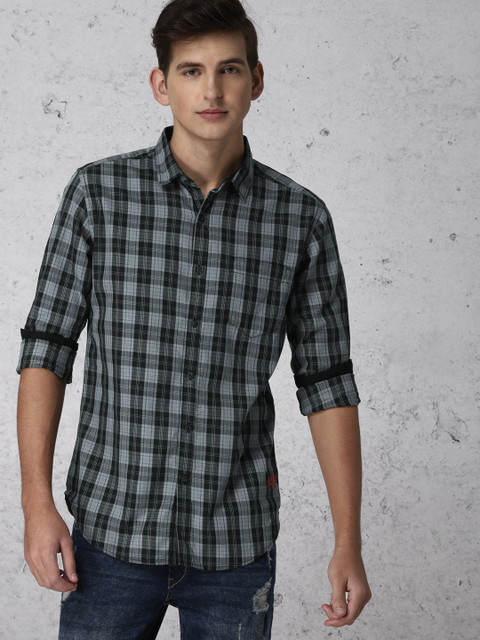 

Ecko Unltd Men Black & Grey Slim Fit Checked Casual Shirt