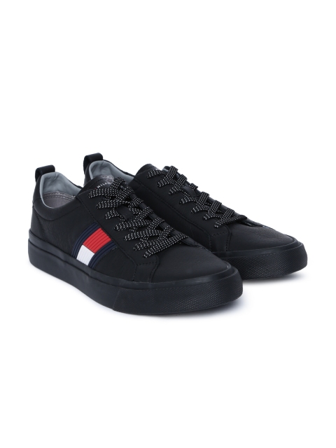 

Tommy Hilfiger Men Black Sneakers