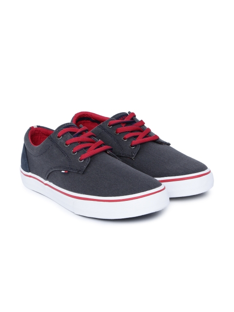 

Tommy Hilfiger Men Navy Blue Sneakers