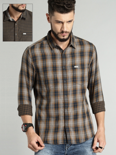 

Roadster Men Brown & Navy Blue Regular Fit Checked Reverisble Casual Shirt