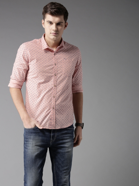 

Flying Machine Men Pink & Blue Regular Fit Printed Casual Shirt