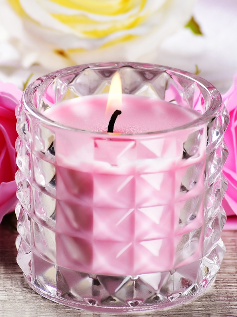 

Archies Love Gifts Pink Scented Candle With Glass Vessel