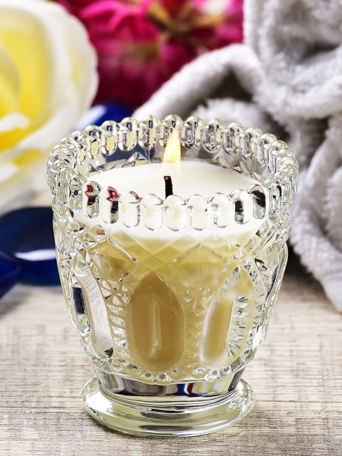 

Archies Love Gifts White Scented Candle