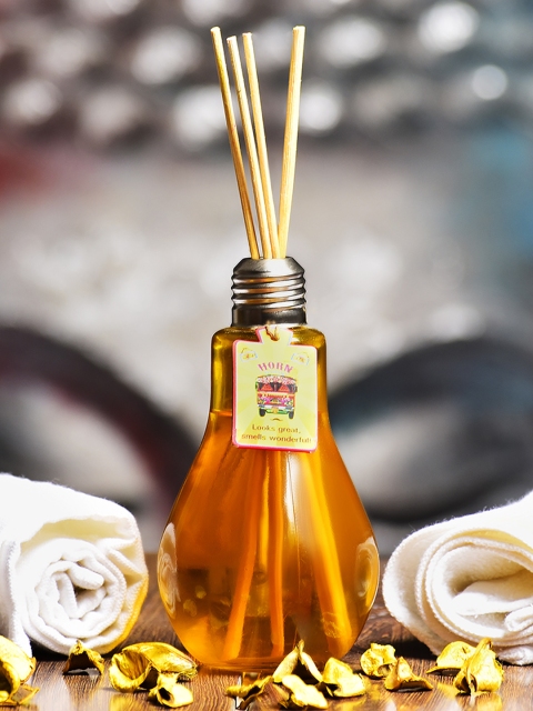 

Archies Desi Buri Nazar Wale Tera Muh Kala Aromatherapy Reed Diffuser 100 ml, Yellow