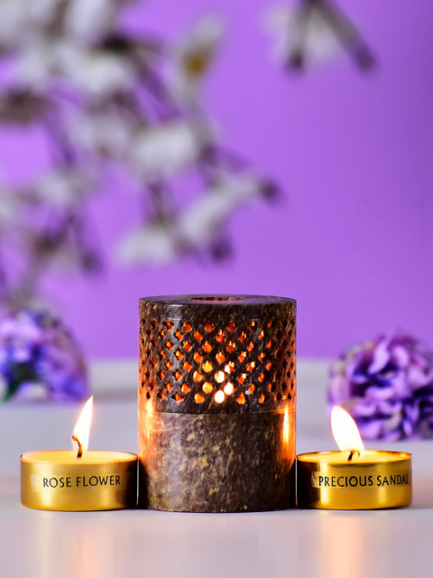 

Archies Multicoloured Set of 4 Scented Candles With Tea Light Candle Holder, Multi