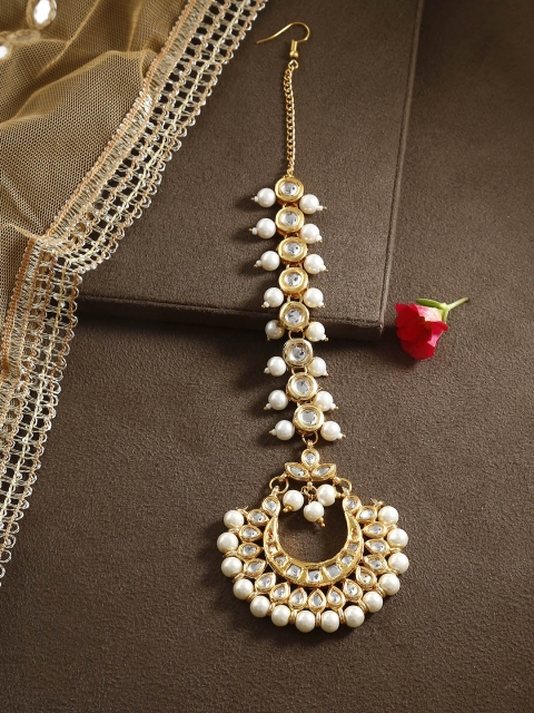 

Bamboo Tree Jewels Gold-Toned Kundan Maang Tika