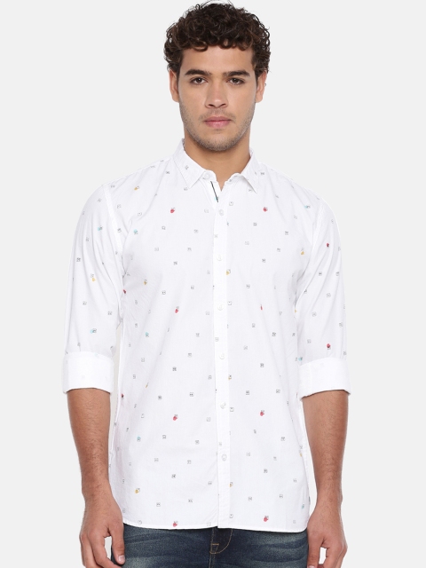 

Breakbounce Men White Slim Fit Printed Casual Shirt