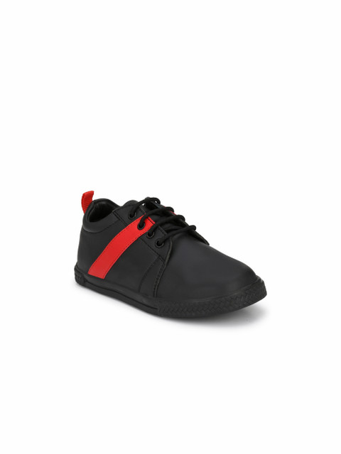 

TUSKEY Boys Black Solid Leather Sneakers