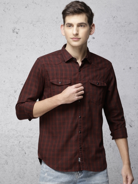 

Ecko Unltd Men Maroon & Navy Blue Slim Fit Checked Casual Shirt