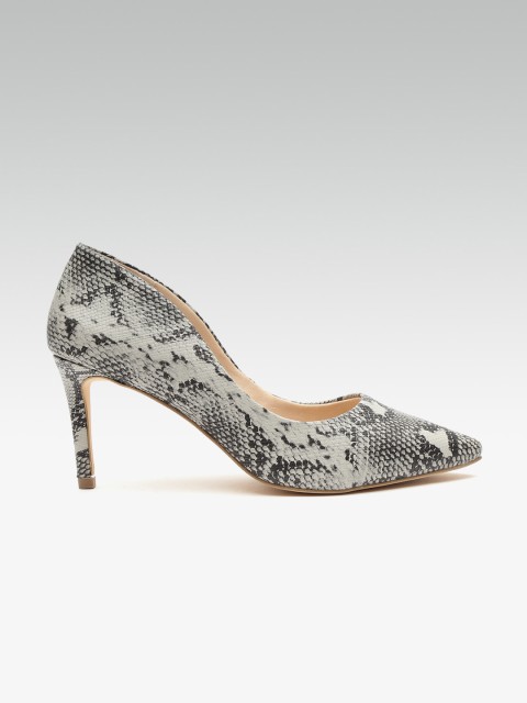 

Carlton London Women Black & Grey Snakeskin Print Pumps