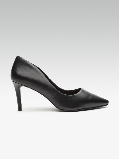 

Carlton London Women Black Solid Pumps
