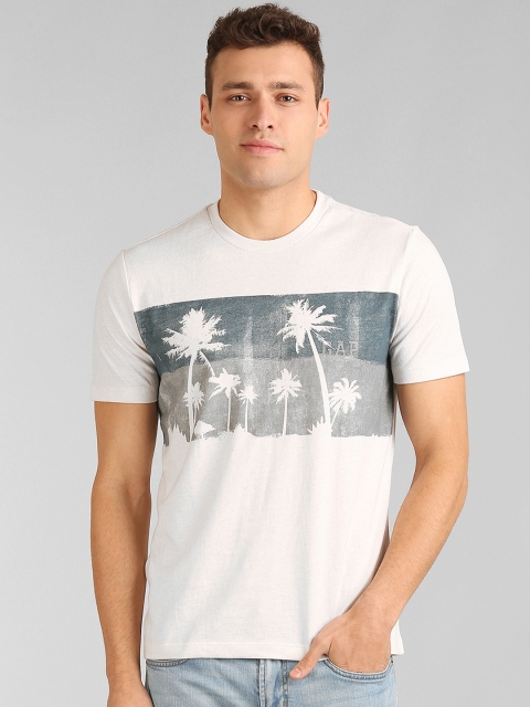 

GAP Men White Spring Surf T-shirt