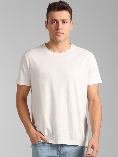 

GAP Men White Roll Neck T-shirt